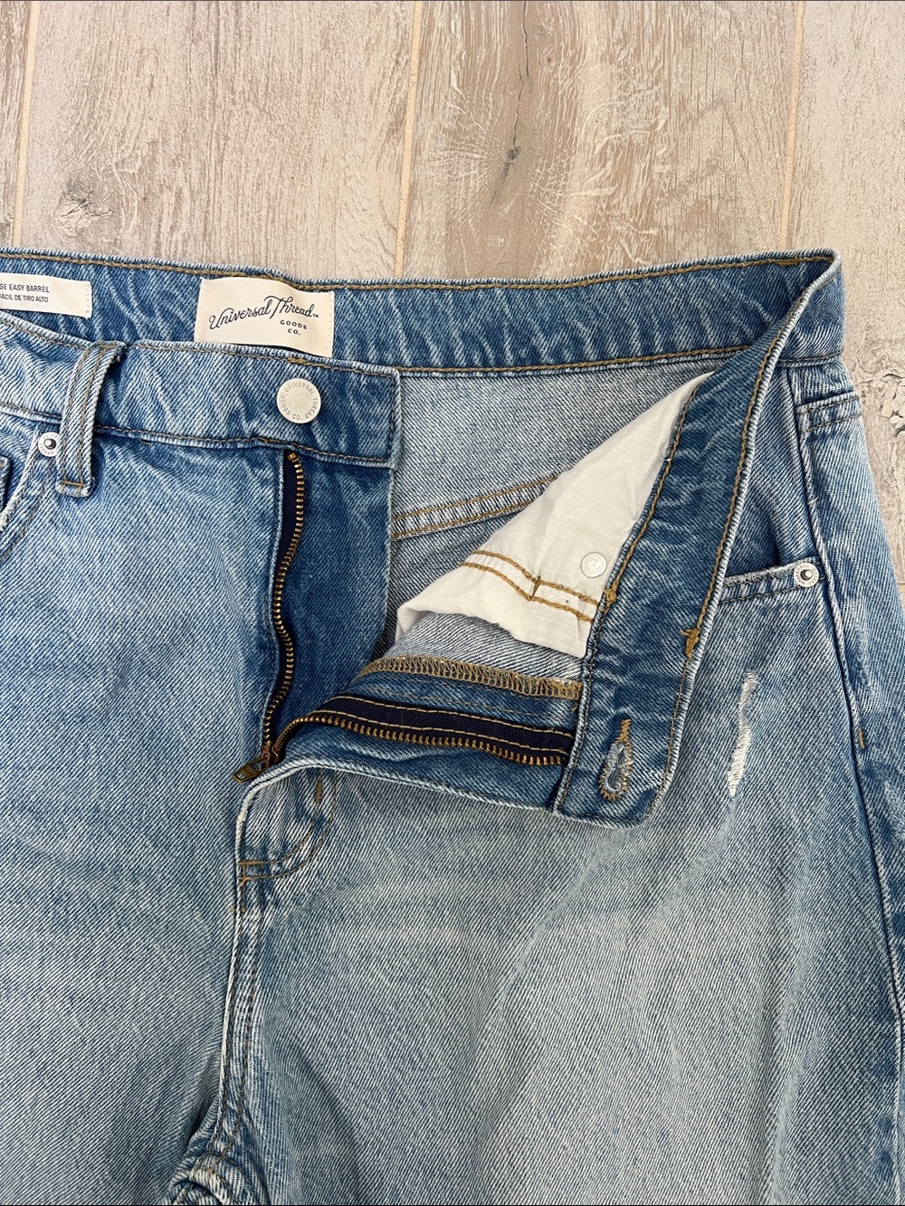 Universal Thread Barrel Jeans - Picture 7 of 9